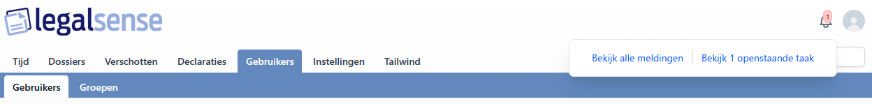 Meldingen-popover met meldingen en een onderste linkkaart met meldingen en openstaande taken.