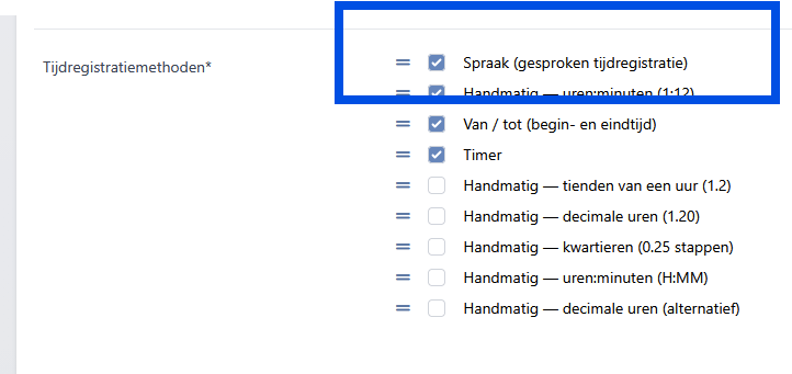 De instelling Tijdregistratiemethoden onder Instellingen → Algemeen → Systeem, met de optie Spraak (gesproken tijdregistratie) aangevinkt en gemarkeerd.